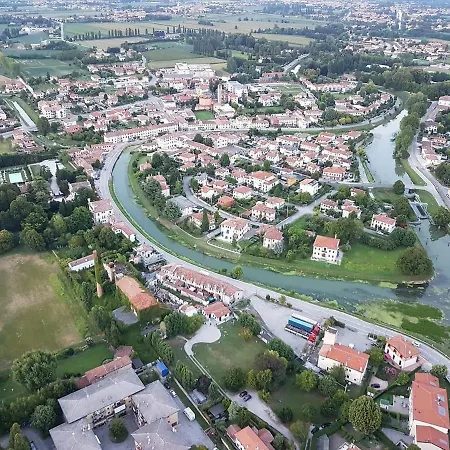 Residenza Conte Manetti Appartement